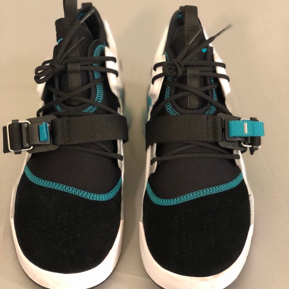 Air Force 270 “Command Force” - Picture 2 of 3